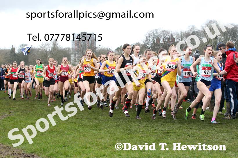 Intermediate girls, 2020 New Balance English Schools Champs., Sefton Park, Liverpool. Photo: David T. Hewitson/Sports for All Pics